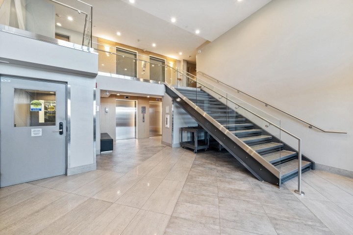 Photo 4 at 613 - 417 Great Northern Way, Strathcona, Vancouver East