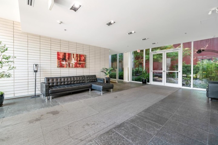 Photo 4 at 523 - 5955 Birney Avenue, University VW, Vancouver West