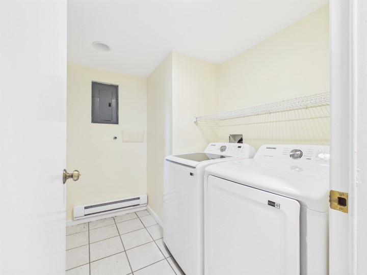Photo 20 at 3035 W 5th Avenue, Kitsilano, Vancouver West