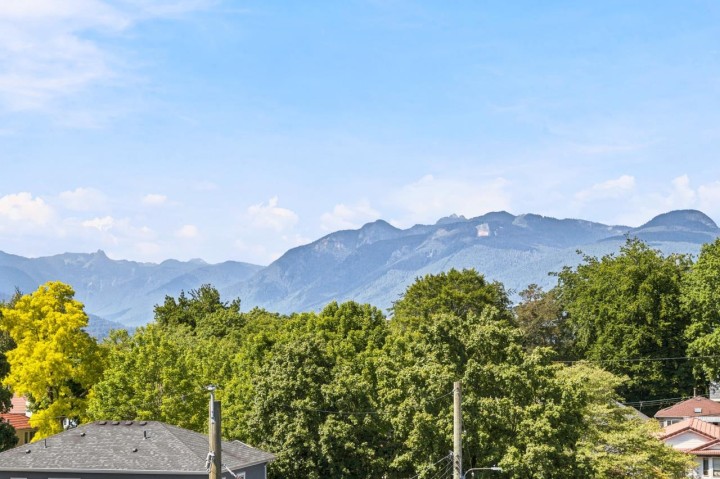Photo 29 at 1 - 2511 Kitchener Street, Renfrew VE, Vancouver East