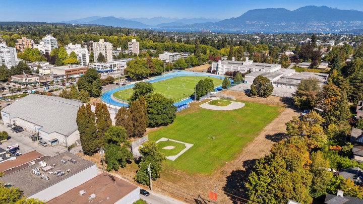 Photo 30 at 330 - 5790 East Boulevard, Kerrisdale, Vancouver West