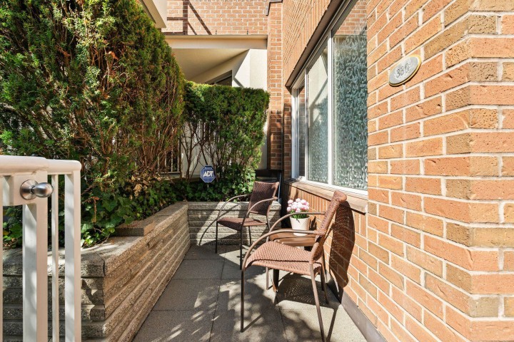 Photo 15 at 330 - 5790 East Boulevard, Kerrisdale, Vancouver West