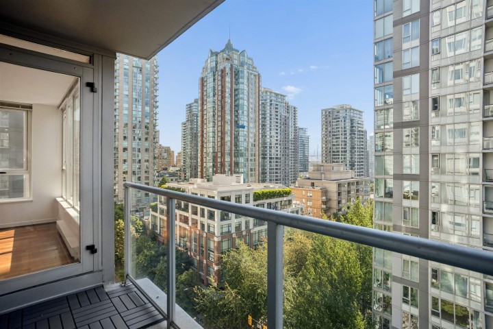 Photo 19 at 1104 - 1001 Richards Street, Downtown VW, Vancouver West