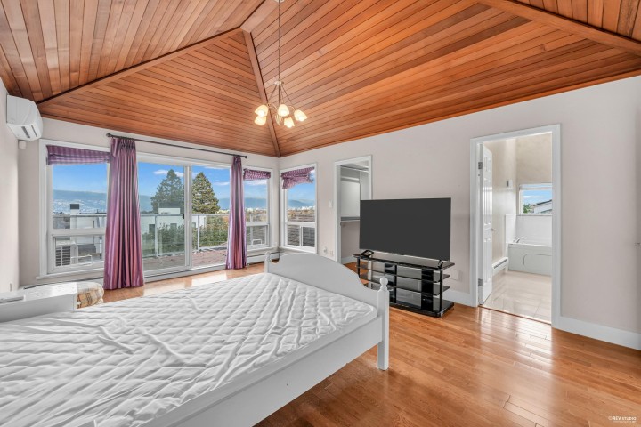 Photo 31 at 3191 W 23rd Avenue, Dunbar, Vancouver West