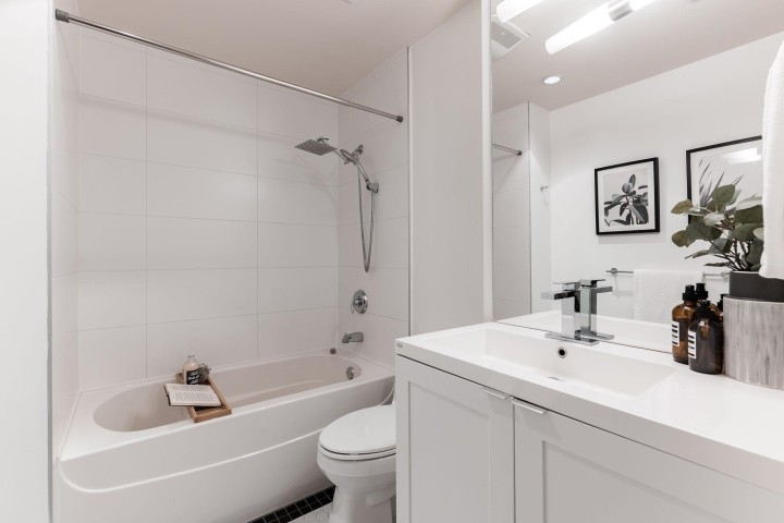 Photo 16 at 409 - 2511 Quebec Street, Mount Pleasant VE, Vancouver East