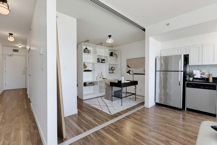 Photo 9 at 409 - 2511 Quebec Street, Mount Pleasant VE, Vancouver East