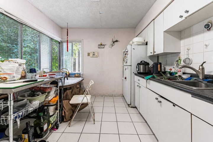 Photo 19 at 3026 Garden Drive, Grandview Woodland, Vancouver East