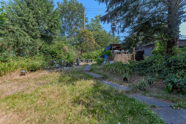 Photo 4 at 3026 Garden Drive, Grandview Woodland, Vancouver East