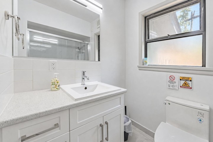 Photo 14 at 3008 Garden Drive, Grandview Woodland, Vancouver East