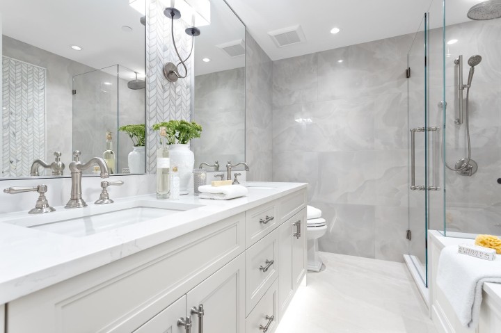 Photo 17 at 102 - 1055 Ridgewood Drive, Edgemont, North Vancouver