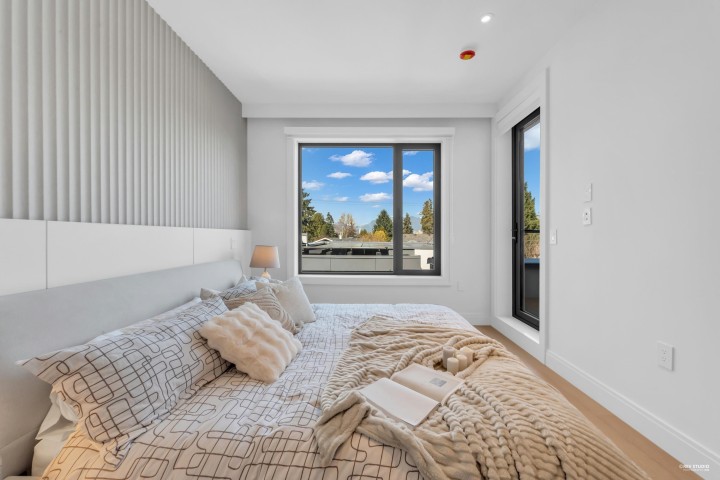 Photo 13 at 1 - 1177 W 33rd Avenue, Shaughnessy, Vancouver West