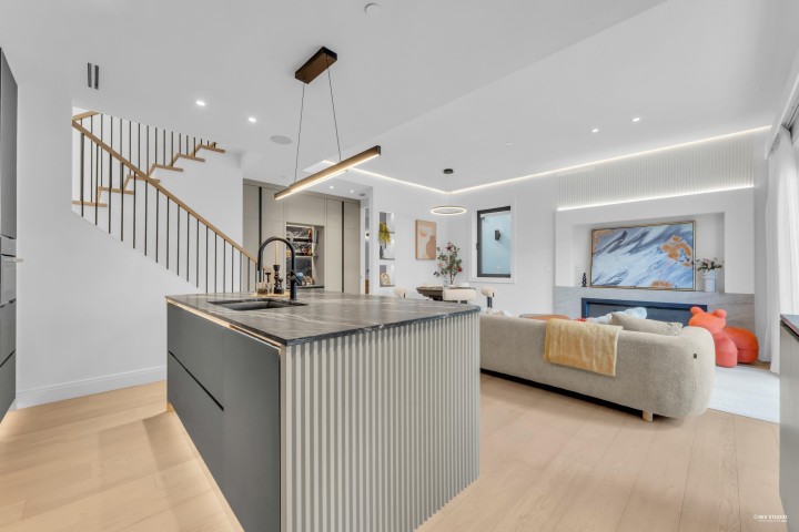 Photo 10 at 1 - 1177 W 33rd Avenue, Shaughnessy, Vancouver West