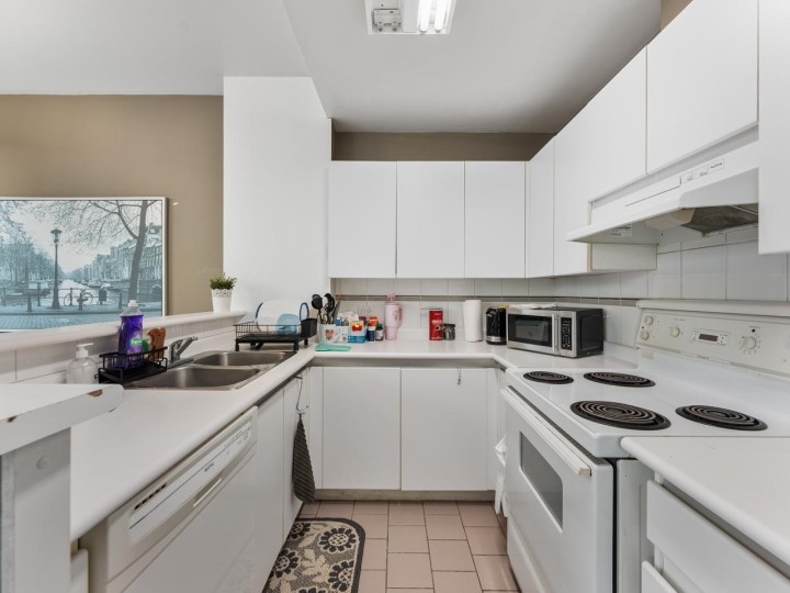 Photo 6 at 902 - 989 Nelson Street, Downtown VW, Vancouver West