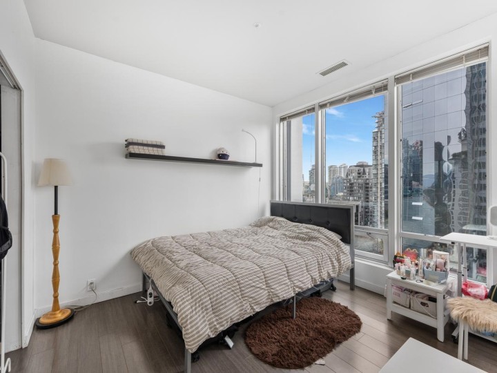 Photo 9 at 902 - 989 Nelson Street, Downtown VW, Vancouver West