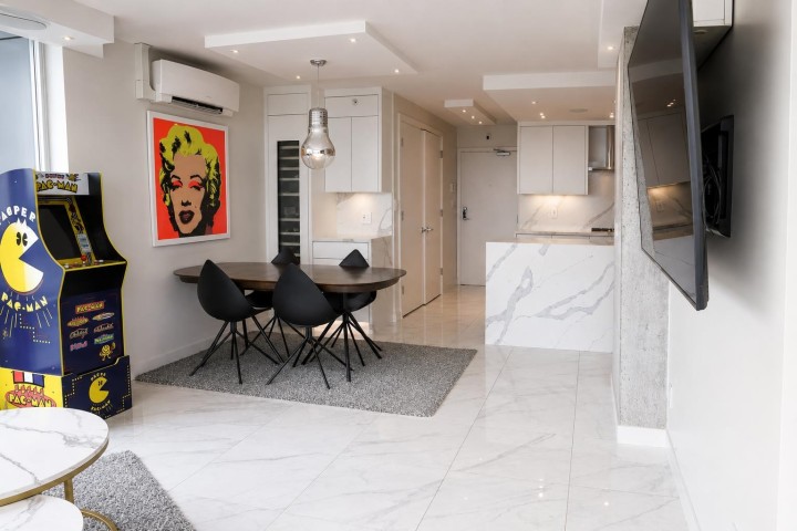 Photo 8 at 2105 - 1033 Marinaside Crescent, Yaletown, Vancouver West