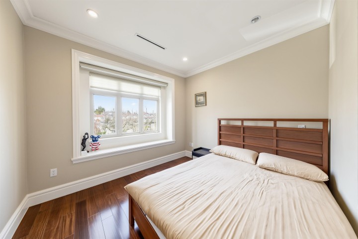 Photo 14 at 172 W 46th Avenue, Oakridge VW, Vancouver West