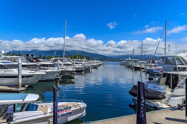 Photo 10 at 1806 - 588 Broughton Street, Coal Harbour, Vancouver West