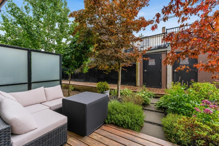 Photo 12 at 4410 Nanaimo Street, Collingwood VE, Vancouver East