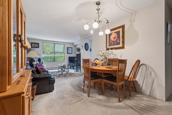 Photo 6 at 208 - 5288 Melbourne Street, Collingwood VE, Vancouver East