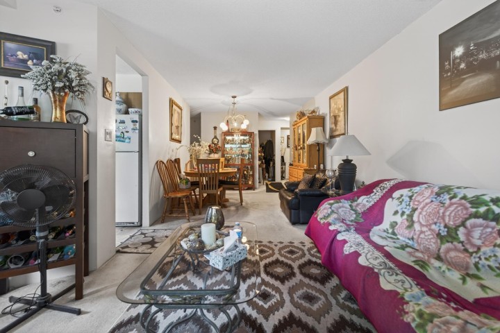 Photo 12 at 208 - 5288 Melbourne Street, Collingwood VE, Vancouver East