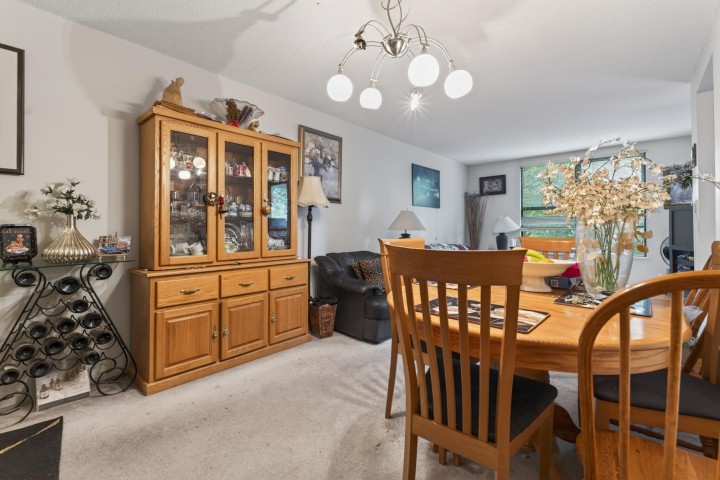 Photo 5 at 208 - 5288 Melbourne Street, Collingwood VE, Vancouver East