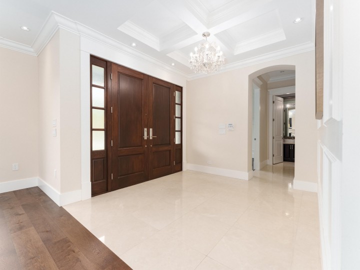 Photo 2 at 1260 Kings Avenue, Ambleside, West Vancouver