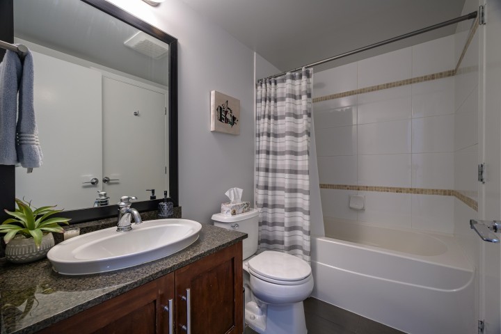 Photo 27 at 220 - 676 W 6th Avenue, Fairview VW, Vancouver West