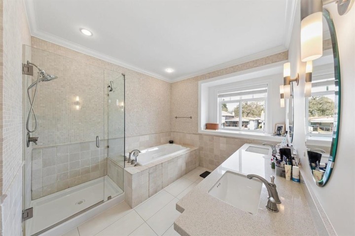 Photo 22 at 2911 W 35th Avenue, MacKenzie Heights, Vancouver West