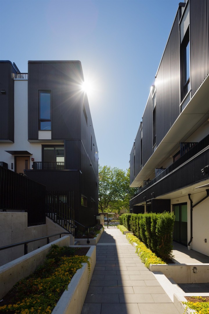 Photo 25 at 151 - 2451 N Grandview Highway, Renfrew Heights, Vancouver East