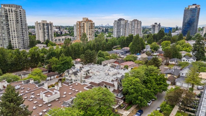 Photo 32 at 211 - 3628 Rae Avenue, Collingwood VE, Vancouver East
