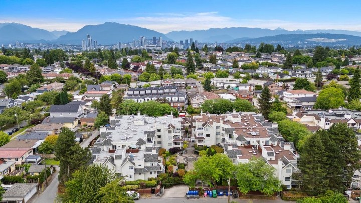 Photo 34 at 211 - 3628 Rae Avenue, Collingwood VE, Vancouver East