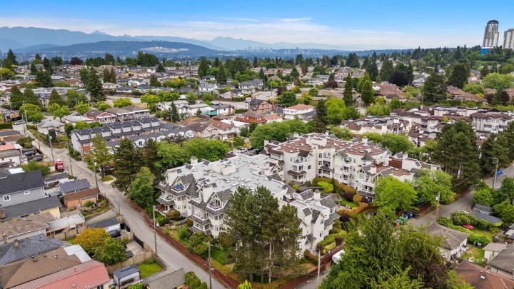 Photo 35 at 211 - 3628 Rae Avenue, Collingwood VE, Vancouver East