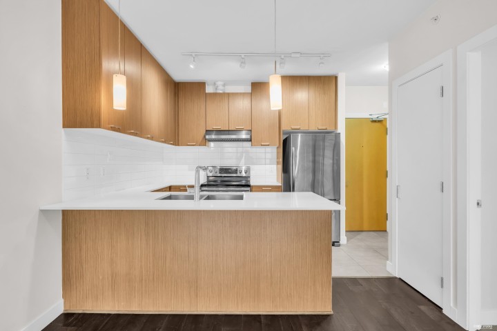Photo 12 at 208 - 2321 Scotia Street, Mount Pleasant VE, Vancouver East