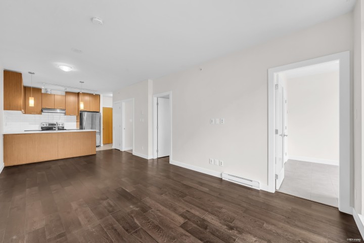 Photo 14 at 208 - 2321 Scotia Street, Mount Pleasant VE, Vancouver East