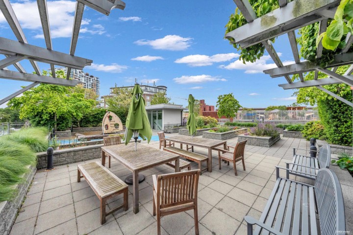 Photo 35 at 208 - 2321 Scotia Street, Mount Pleasant VE, Vancouver East