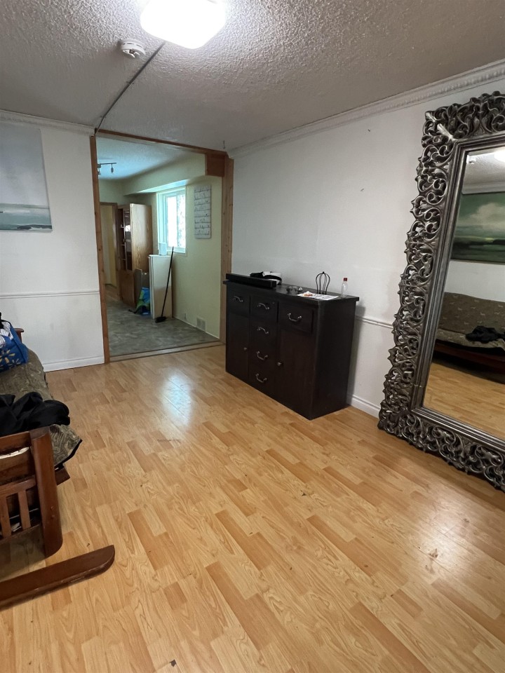 Photo 2 at 4711 Gothard Street, Collingwood VE, Vancouver East