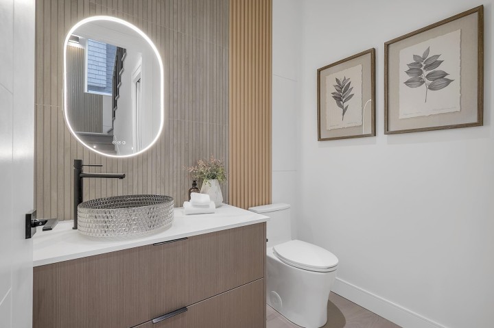 Photo 18 at 2 - 4023 W 18th Avenue, Dunbar, Vancouver West