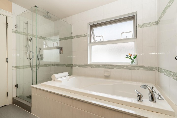 Photo 13 at 3032 E 16th Avenue, Renfrew Heights, Vancouver East