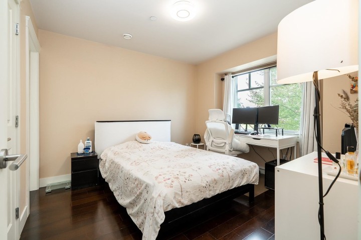 Photo 12 at 3032 E 16th Avenue, Renfrew Heights, Vancouver East