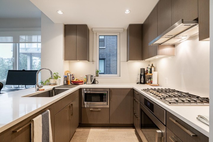 Photo 10 at 108 - 489 W 26th Avenue, Cambie, Vancouver West