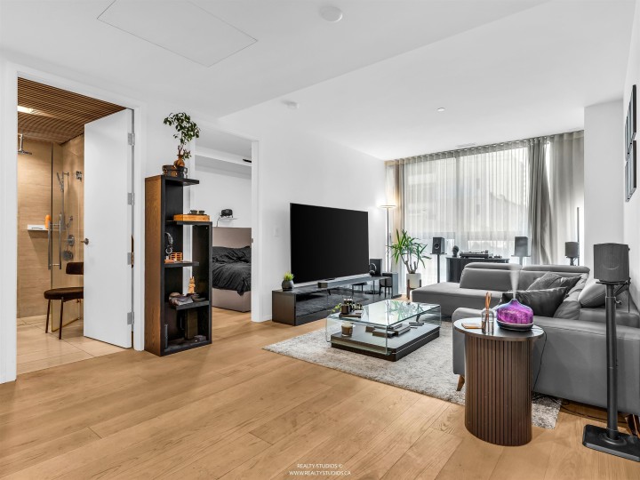 Photo 12 at 303 - 1568 Alberni Street, West End VW, Vancouver West