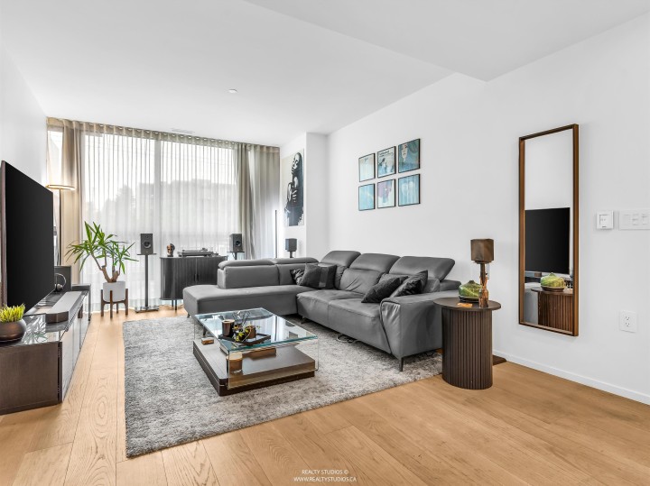 Photo 14 at 303 - 1568 Alberni Street, West End VW, Vancouver West