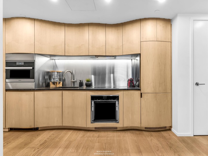 Photo 11 at 303 - 1568 Alberni Street, West End VW, Vancouver West