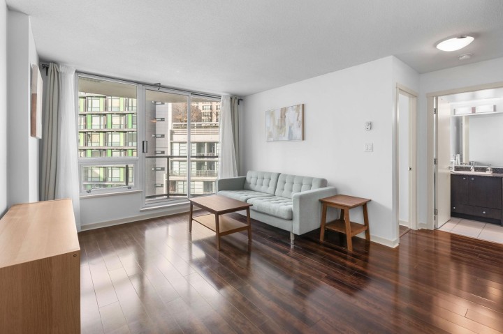 Photo 10 at 706 - 1212 Howe Street, Downtown VW, Vancouver West