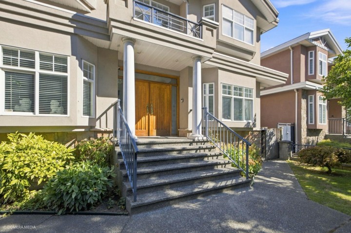 Photo 5 at 1437 E 58th Avenue, Fraserview VE, Vancouver East