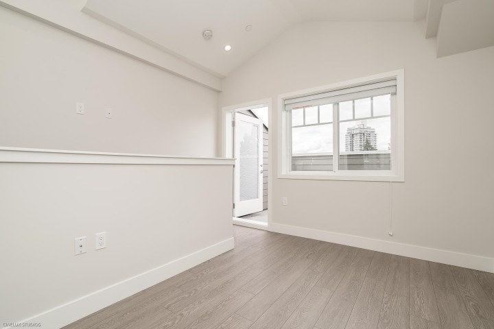 Photo 7 at 2368 E 34th Avenue, Collingwood VE, Vancouver East