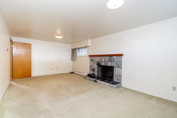 Photo 23 at 6216 Prince Albert Street, Fraser VE, Vancouver East