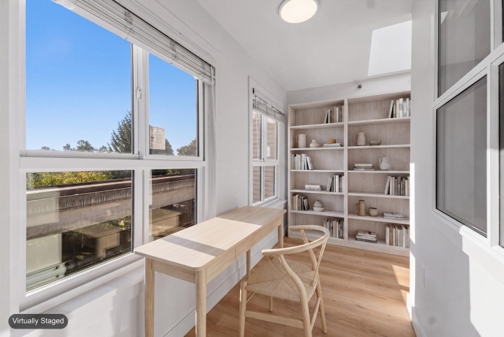 Photo 5 at 306 - 2928 Commercial Drive, Grandview Woodland, Vancouver East