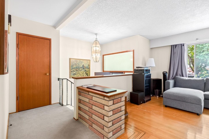 Photo 5 at 2175 Waverley Avenue, Killarney VE, Vancouver East