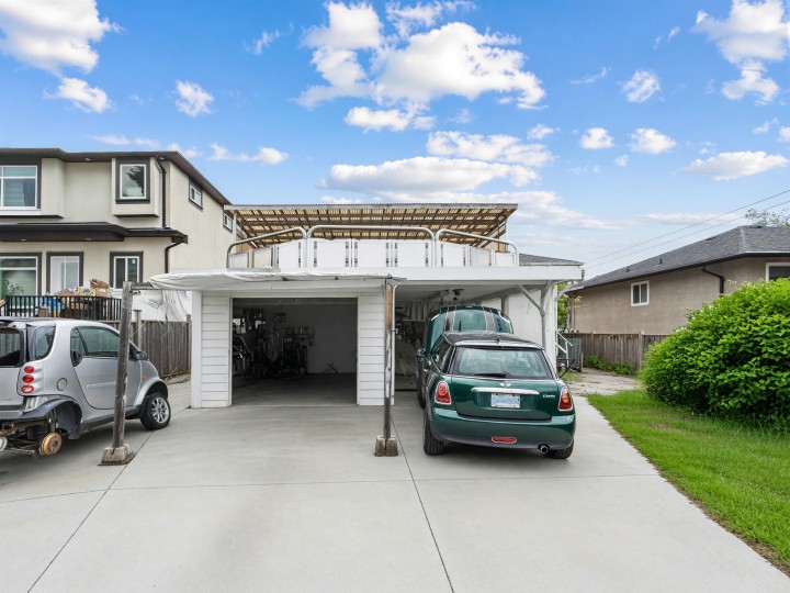 Photo 36 at 6987 Balmoral Street, Killarney VE, Vancouver East